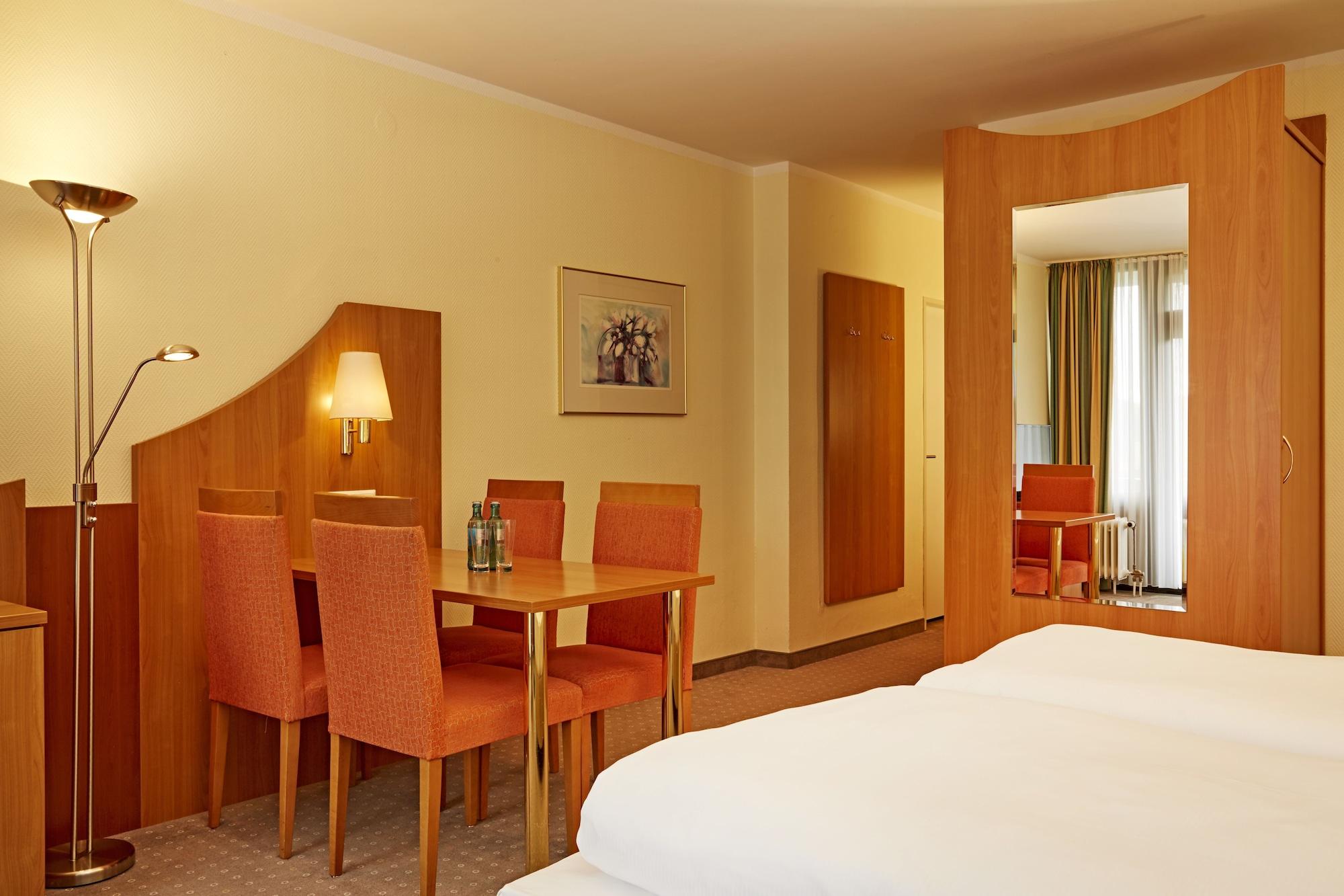 H+ Hotel Willingen Виллинген Экстерьер фото